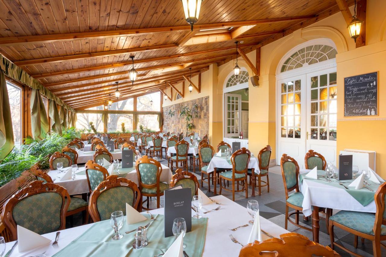 Hotel Eger & Park Εξωτερικό φωτογραφία