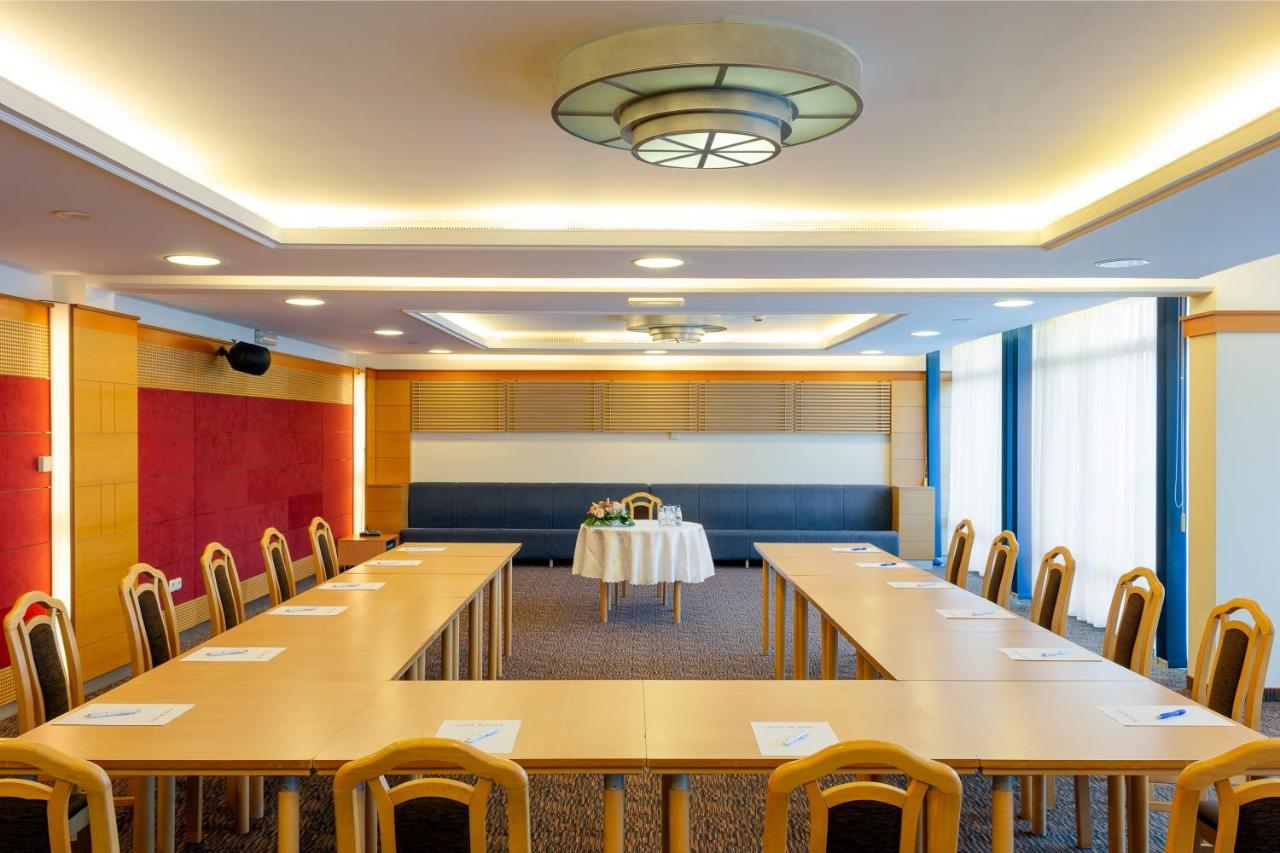 Hotel Eger & Park Εξωτερικό φωτογραφία