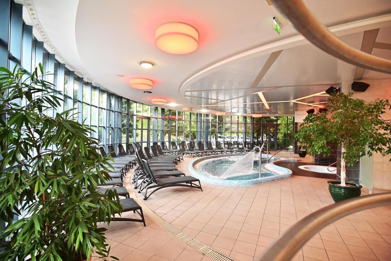 Hotel Eger & Park Εξωτερικό φωτογραφία