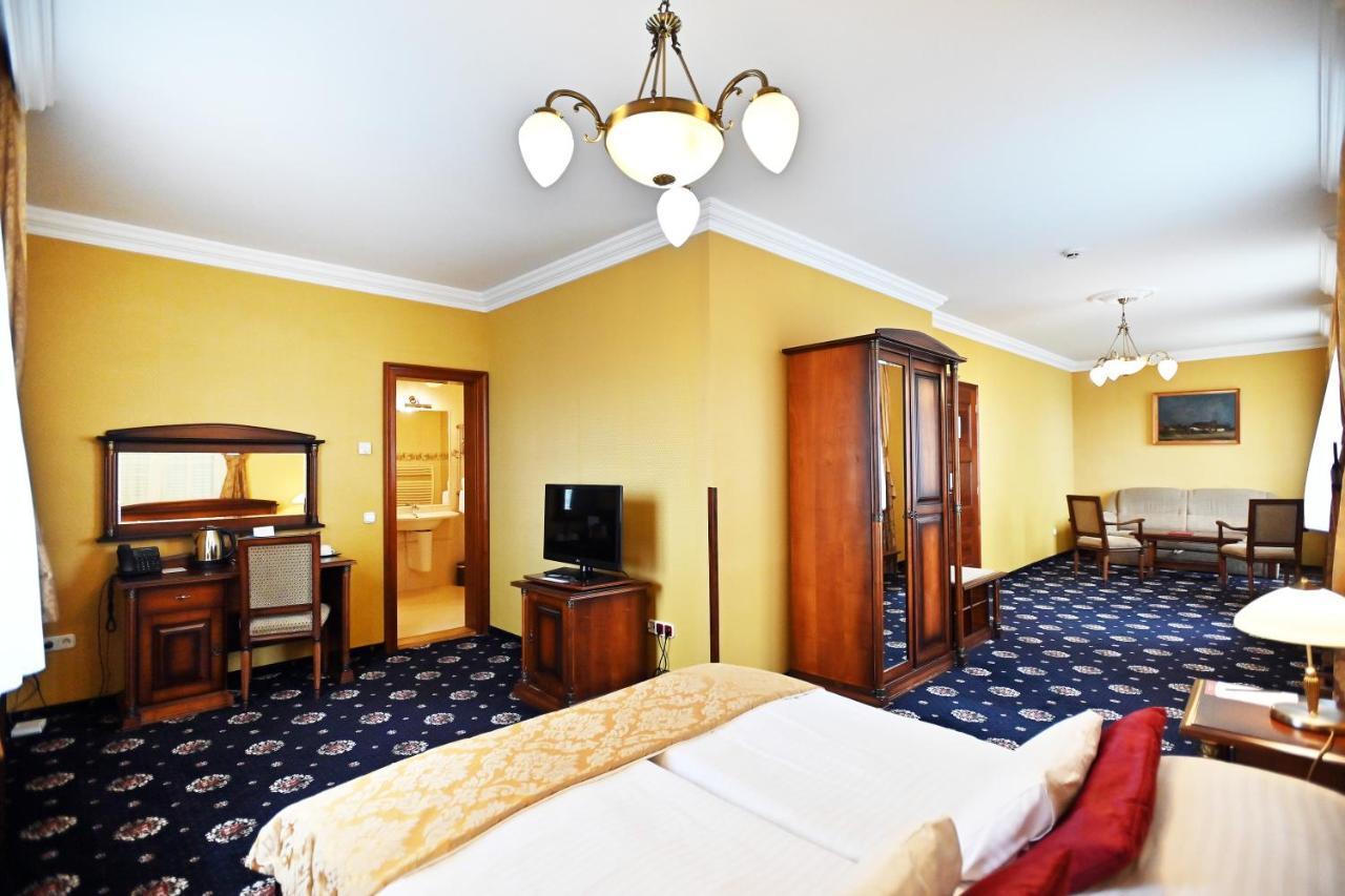 Hotel Eger & Park Εξωτερικό φωτογραφία