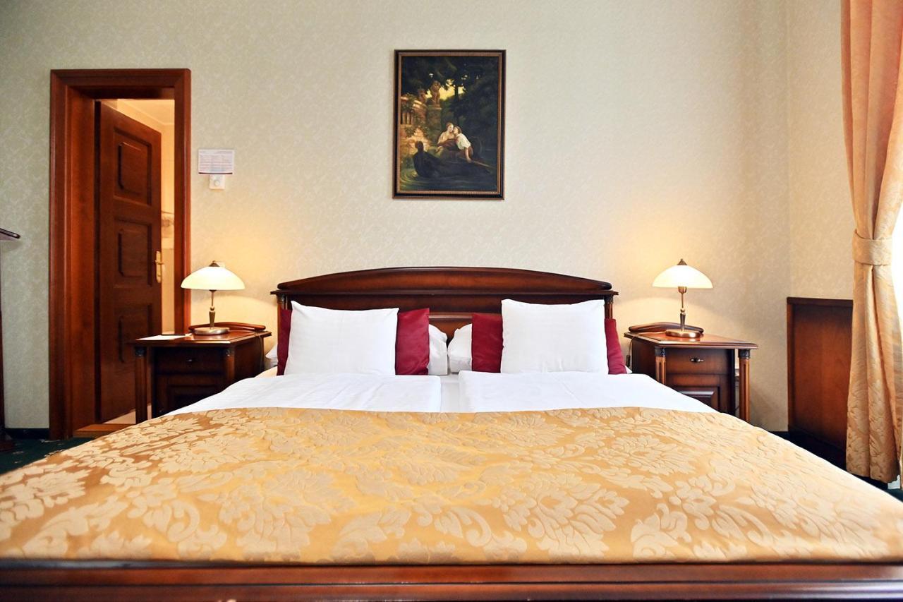 Hotel Eger & Park Εξωτερικό φωτογραφία