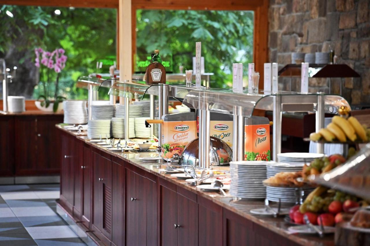 Hotel Eger & Park Εξωτερικό φωτογραφία
